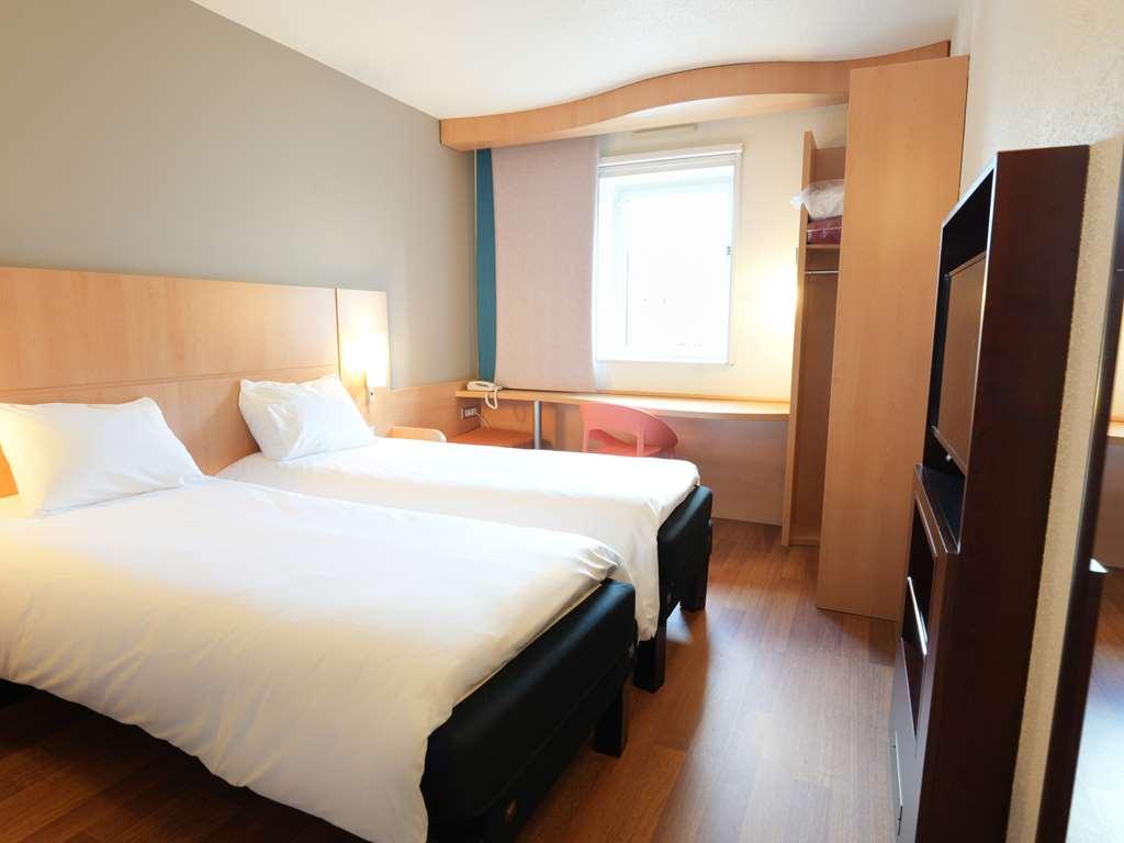 فندق Ibis Vitre Centre الغرفة الصورة